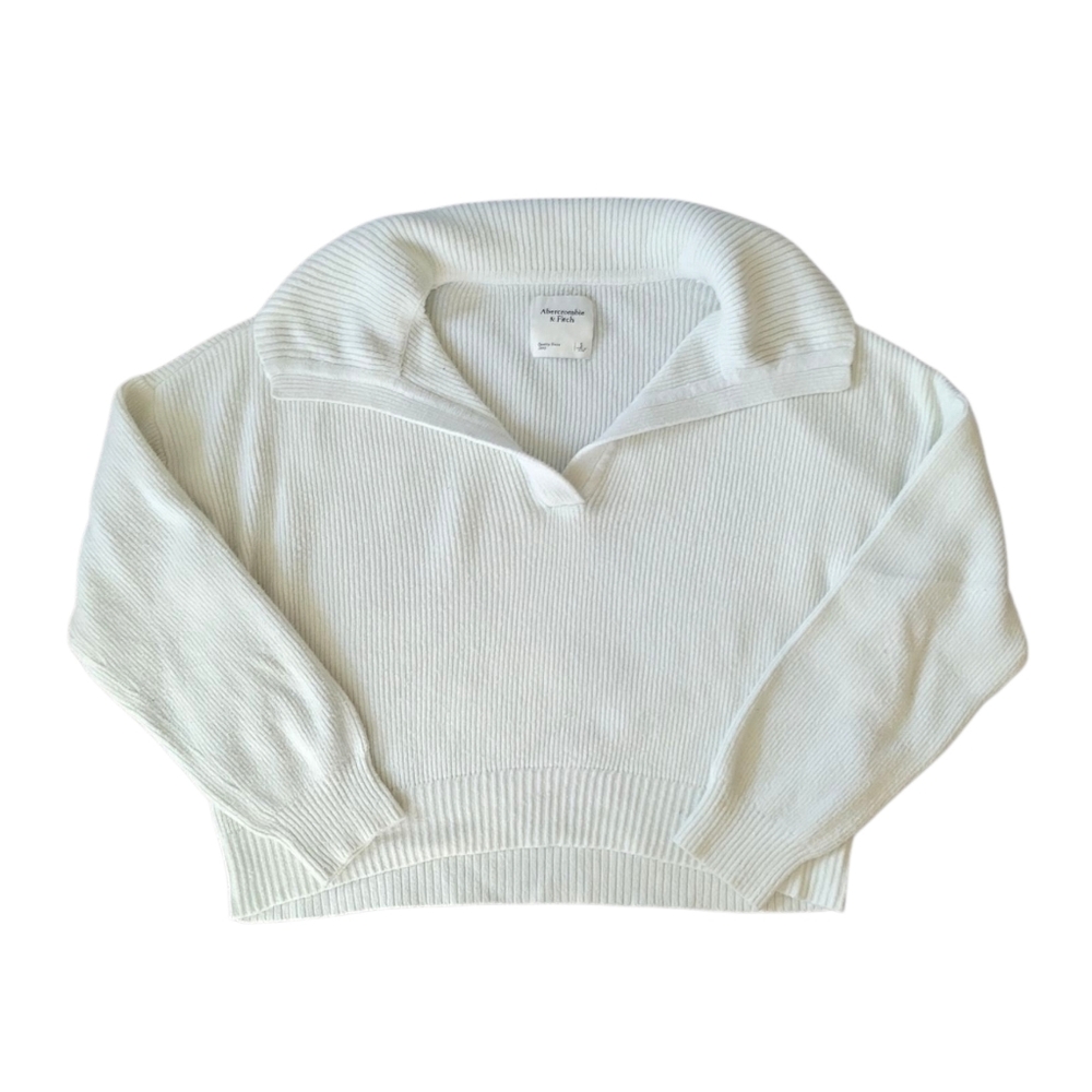 Abercrombie & Fitch Women's V-Neck Sweater in White Size Small